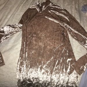 Kimchi Blue long sleeve crushed velvet dress